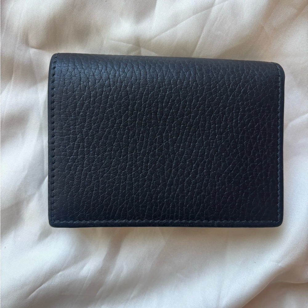 Gucci leather wallet with Gold Butterfly Accent - Picture 9 of 11
